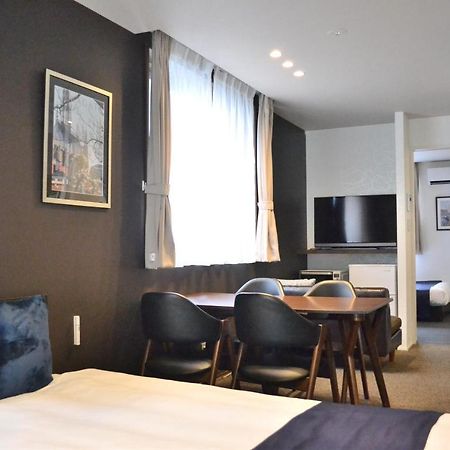 GRAND BASE Tenjin Fukuoka  Bagian luar foto
