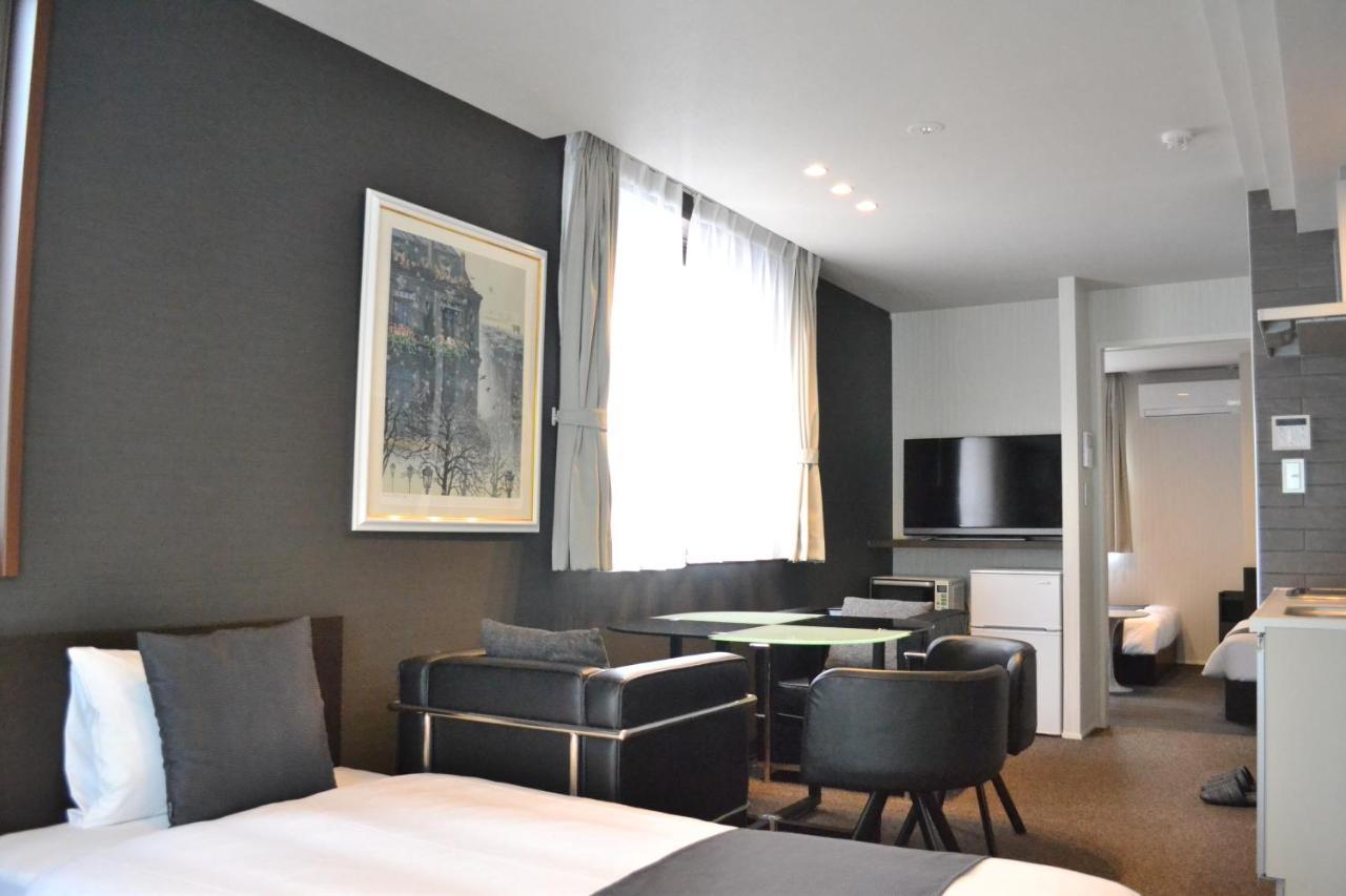 GRAND BASE Tenjin Fukuoka  Bagian luar foto